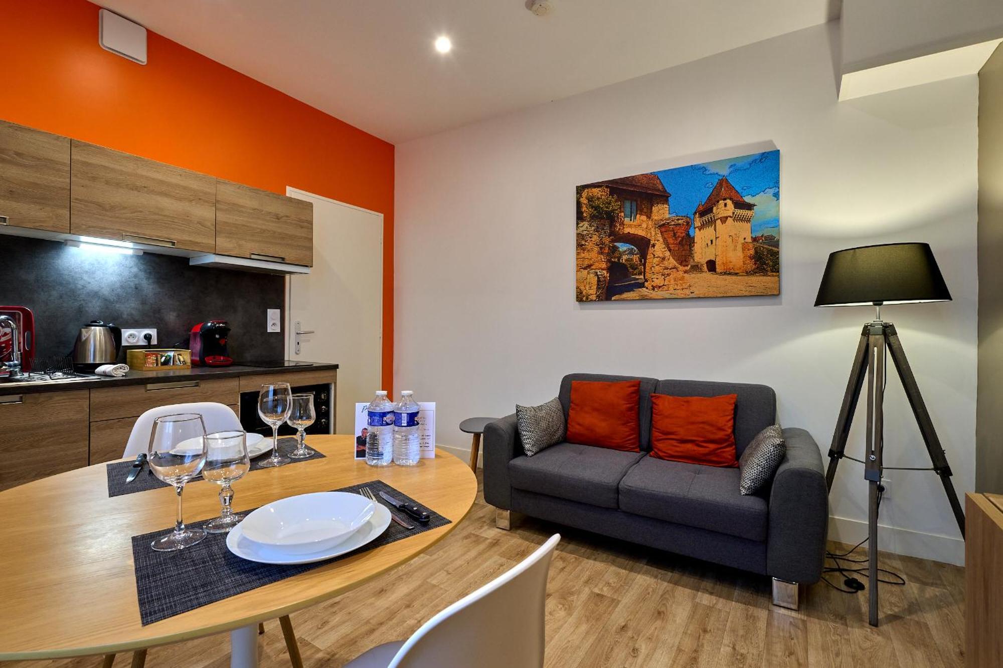 Le Faidherbe Style Appart' Hotel - Wifi Gratuit - Parking Gratuit Calme Et Lumineux Nevers Luaran gambar